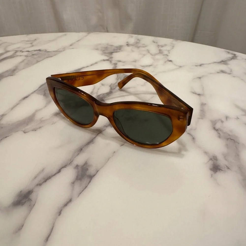 Clare V. Sophia Sunglasses - Picture 4 of 5